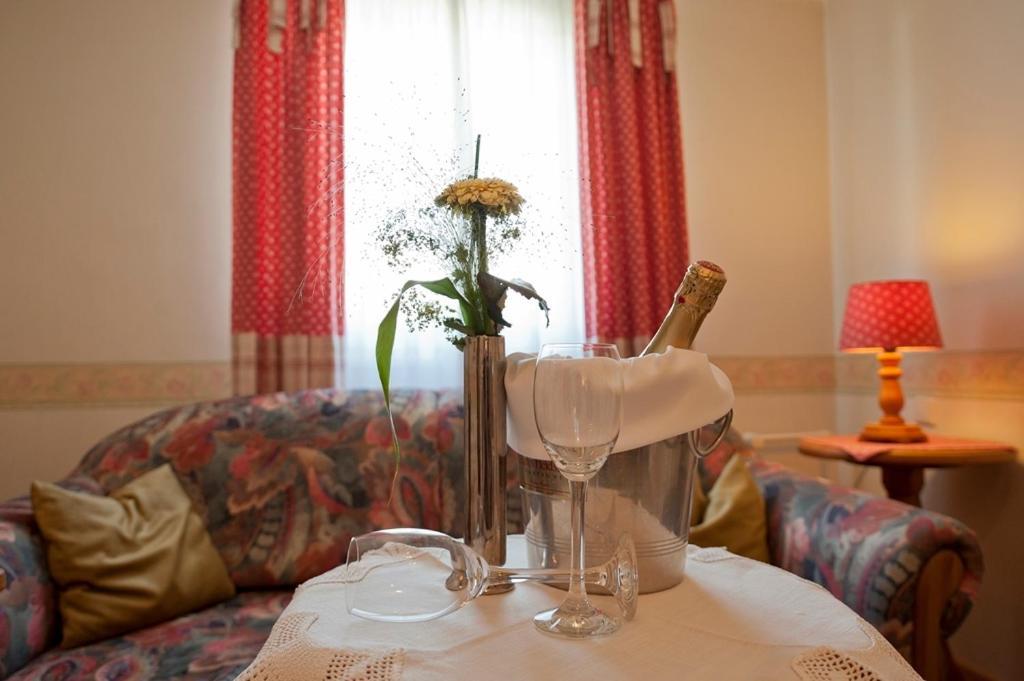 Landhotel Sauerlaender Hof Eslohe Cameră foto